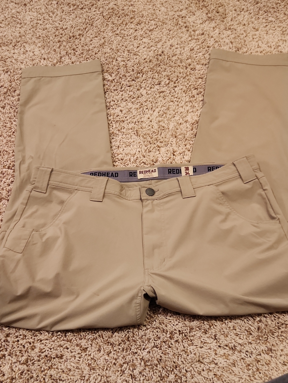 RedHead Men's Tan Chino Pants